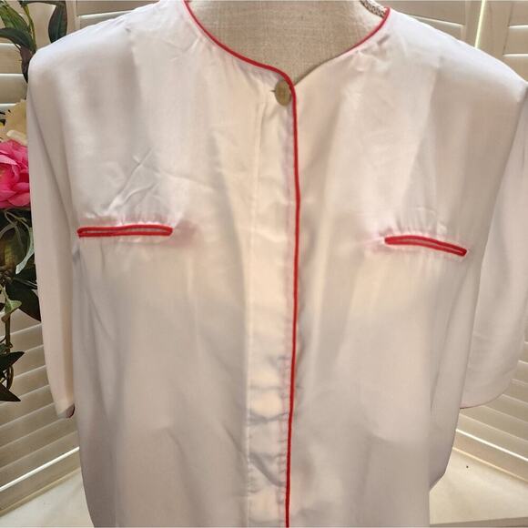 OSCAR DE LA RENTA WHITE BUTTON DOWN WITH RED ACCENTS SIZE 10 - Picture 2 of 6